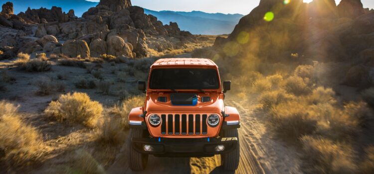 Trick or Treat: Jeep Brand Brings Back Punk’n Exterior Paint Color to Wrangler