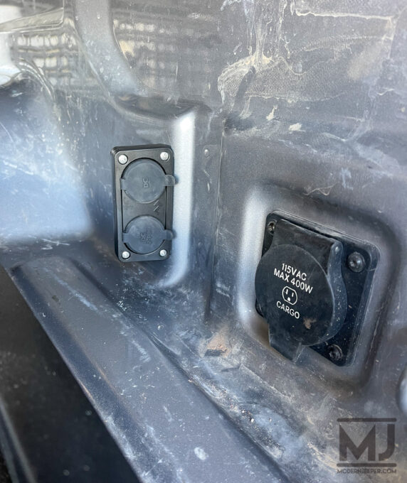 Dometic dual 12v receptacles mounted in bed of Jeep Gladiator